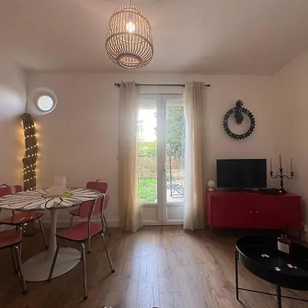 La Rencontre - Gare Et Centre Avec Jardin Apartmán *